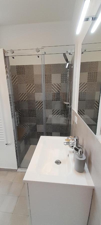 סירקוזה Barbara Classy Apartment 102 מראה חיצוני תמונה
